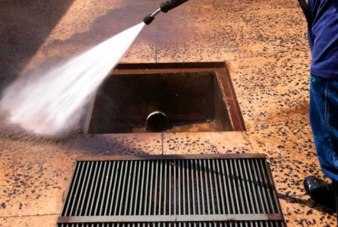 Caça Vazamentos de Água e Esgoto (1).png